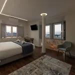 Vila Lagoon & Deluxe