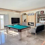 Vila Lagoon & Deluxe