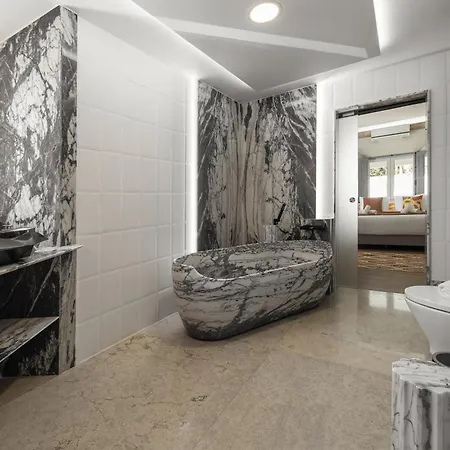 Βίλα Lagoon & Deluxe *