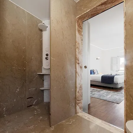 فيلة Lagoon & Deluxe كالداس دا راينها