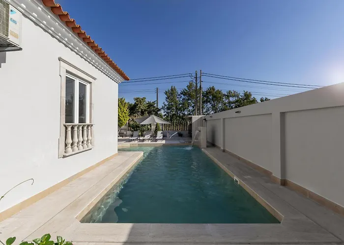 Lagoon & Deluxe Caldas Da Rainha