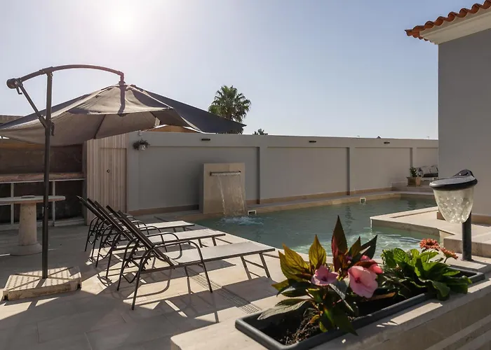 Lagoon & Deluxe Caldas Da Rainha